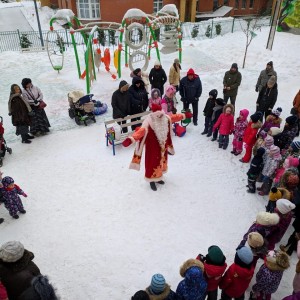 5c8a4a5a81294170190680